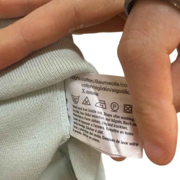 Boss Hugo Boss light blue slim fit V-neck long-sleeve knit top size L - Picture 6 of 7